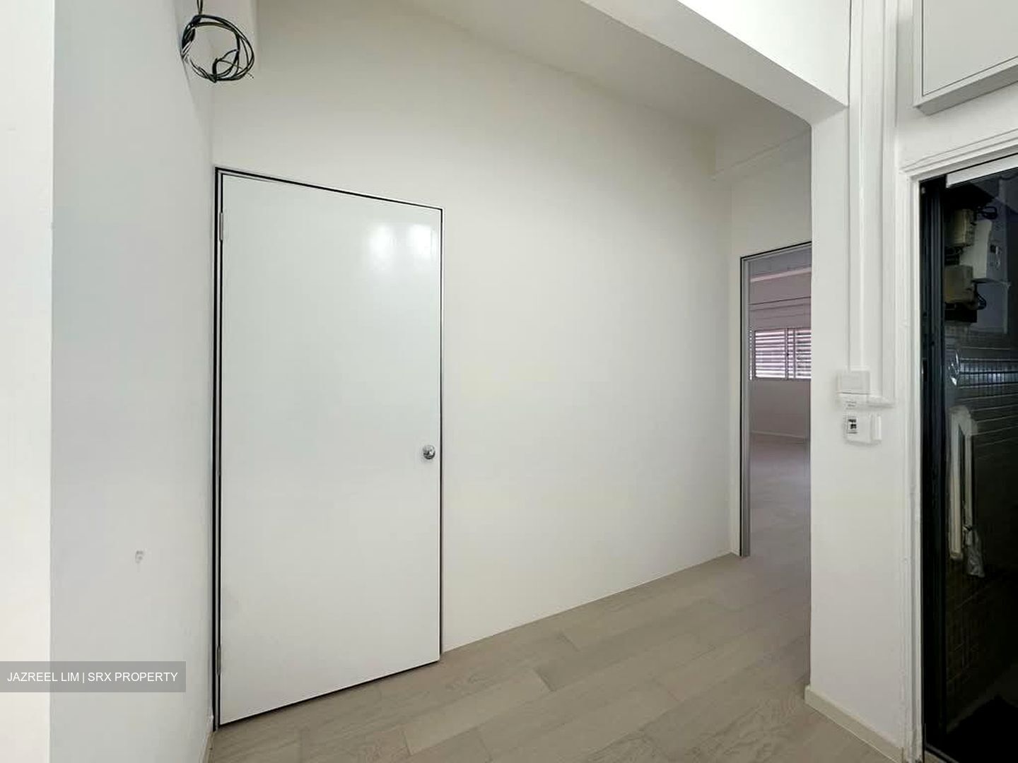 Goldhill Shopping Centre (D11), Office #576107781